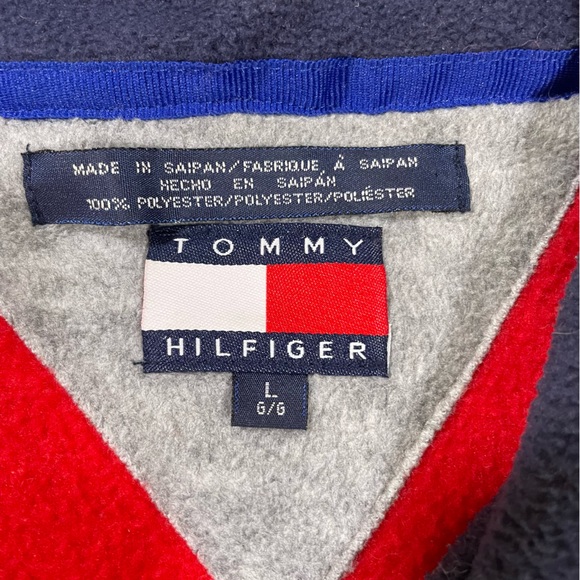 Tommy Hilfiger Men’s Quarter Zip RED Fleece Pullover Lg - Picture 3 of 8